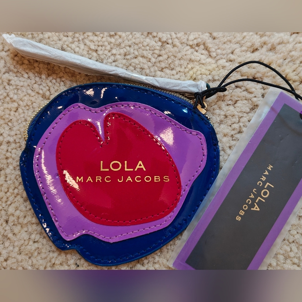 NWT Marc Jacobs Lola Patent Leather Coin Purse.